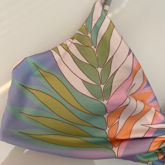 Billabong• Sweet Side Of Paradise Bikini Top - Picture 6 of 12